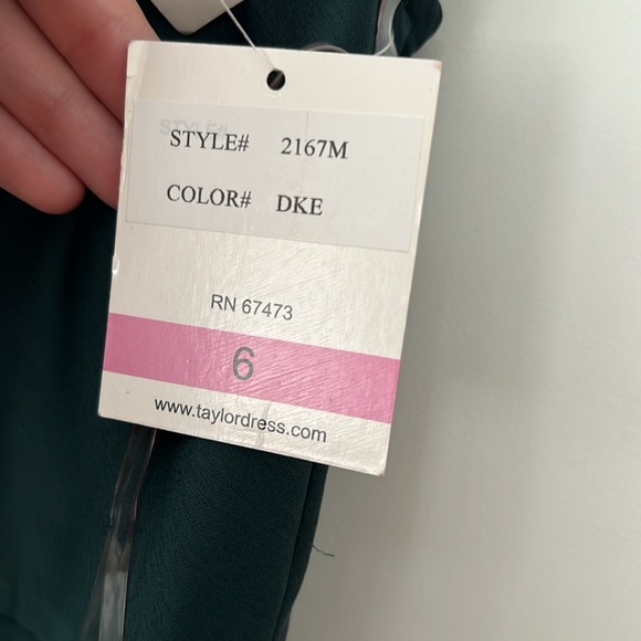 Rich Green midi silk dress - Picture 3 of 3